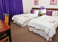 Twin Room 7