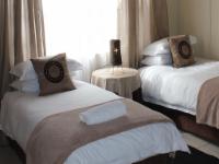 Self-catering Family Unit