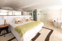 Guest House Cellar Garden Suite 6