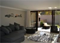 Raptors Wildlife Escapes Apartment 28