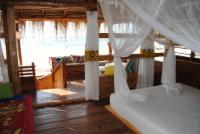 TreeHouse Sea View Luxury Suite