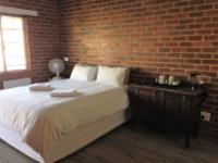 Executive Suite Queen