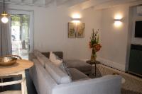 Heritage House Room 10 Duplex Apartment