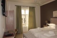 Twin Room Downstairs