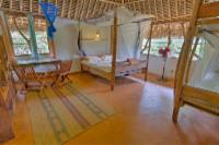 Family Room- Banda